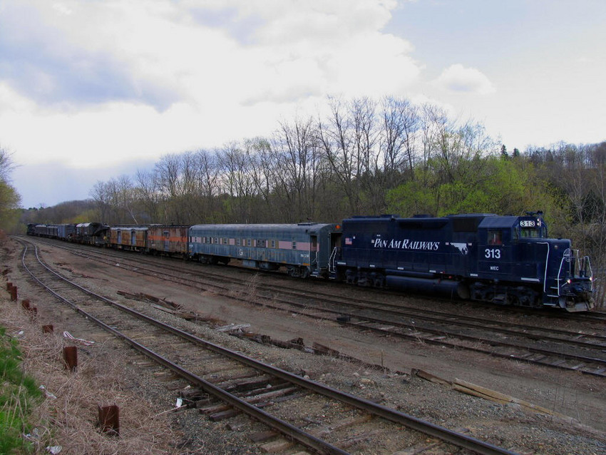 Photo of Wreck train at Bangor.