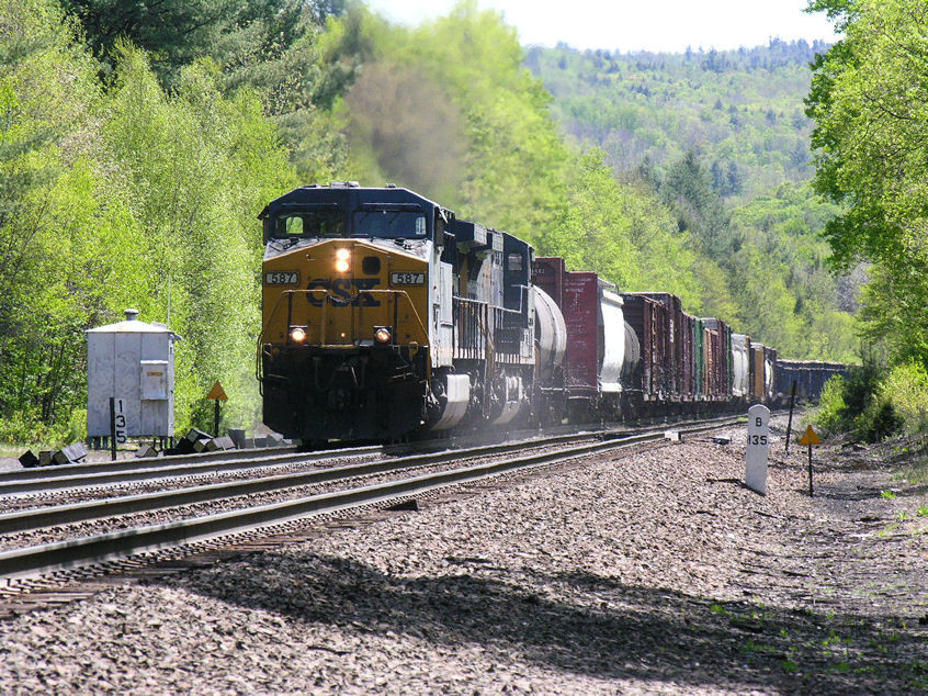 Photo of Boston Line Westbound Mixed Freight on Washington Hill
