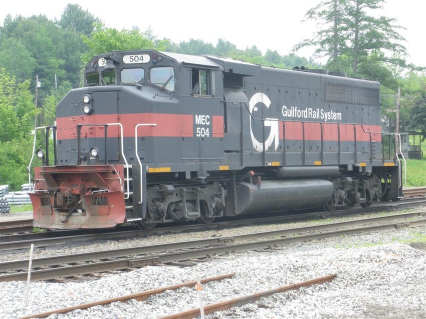 Photo of Yard engine GP40 504 awaits the call at Danville Junction