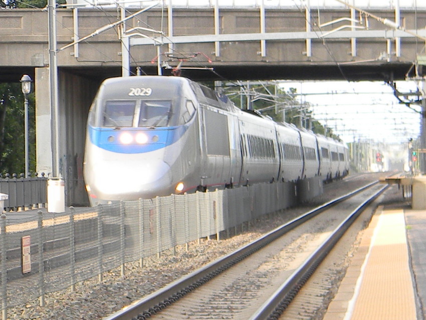 Photo of Acela Express passing Kingston Station