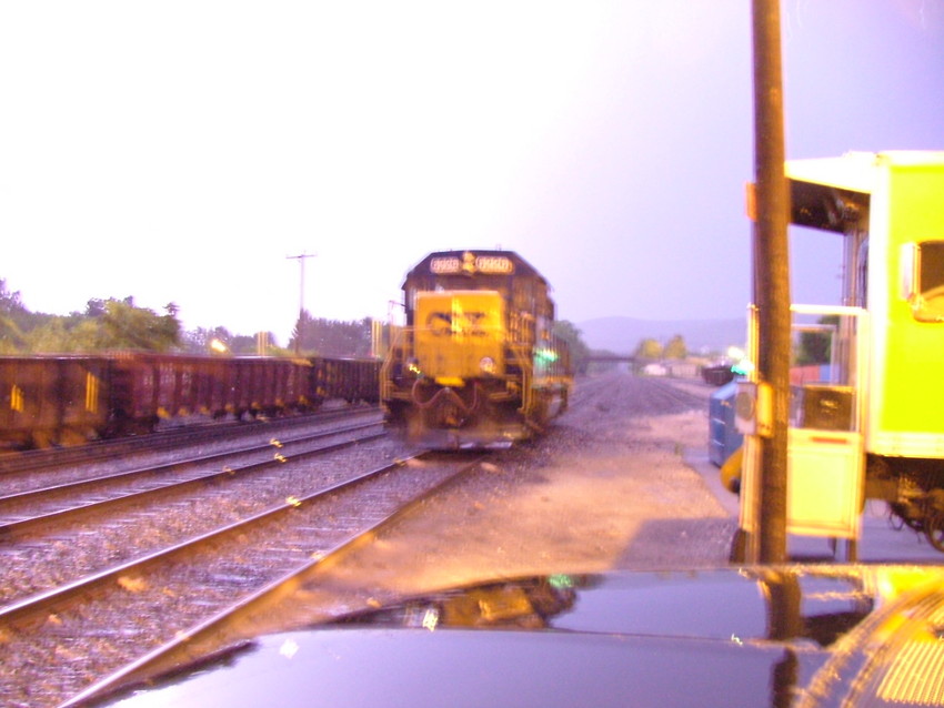 Photo of csx b743 at pittsfield yard with a bad thunder storm