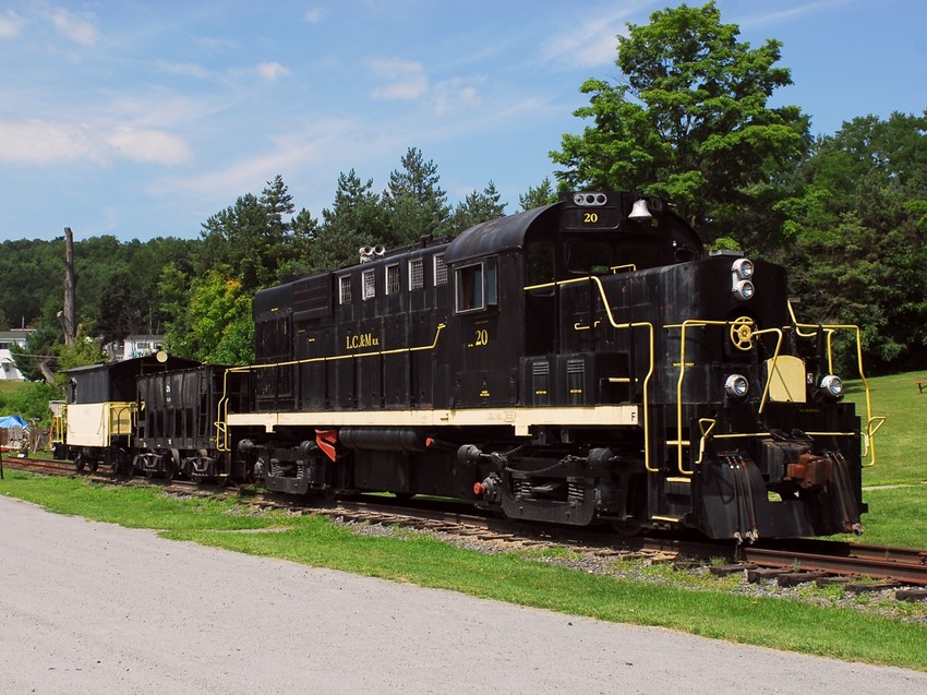 Photo of LC&M RS-18u 20 at the Port Henry Station