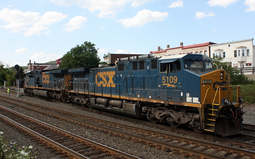 Photo of Q422 power heads back to controlled siding