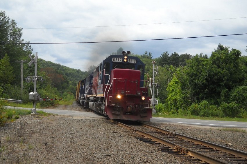 Photo of ED495 Rollin Along Through Wendell, MA