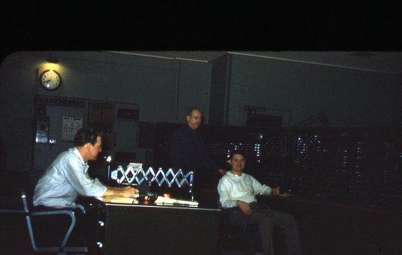 Photo of NYNHHRR New SS75 console and operators ca 1954