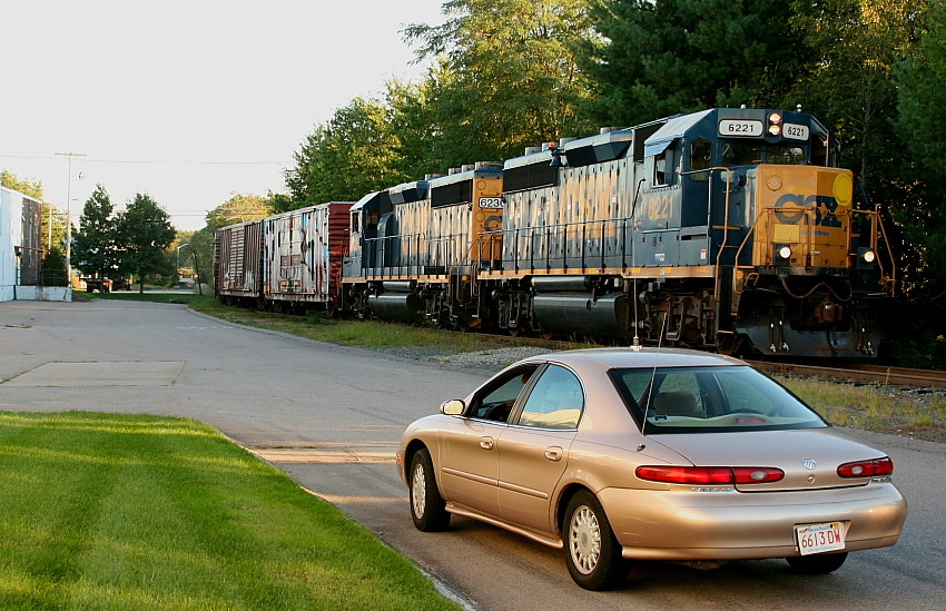 Photo of CSX B733 at Mansfield Industrial park