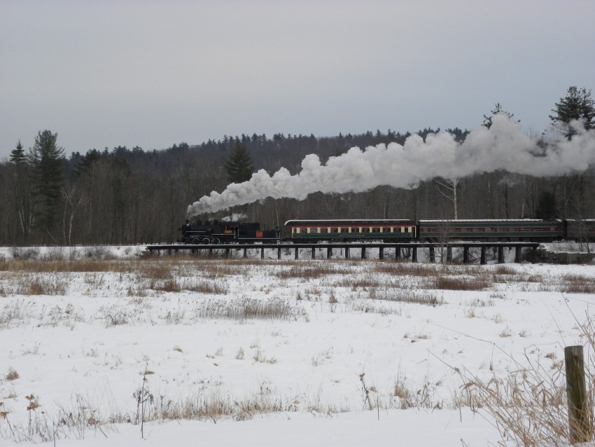 Photo of CSRR 7470 steam and snow