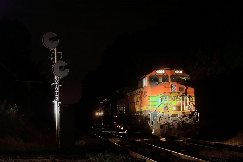 Photo of BNSF at night