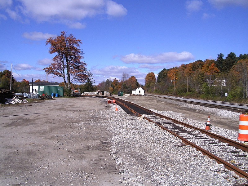Photo of SLR tracks heading to the PAR.