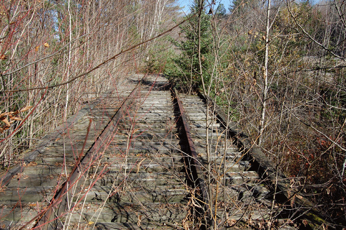 Photo of turntable at North Stratford