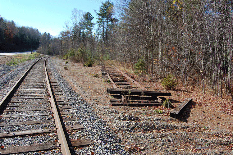 Photo of lead to the turntable, North Stratford NH