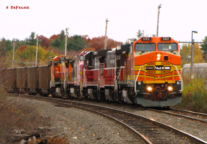 Photo of Empty Bow NH Coal Train BOPW at Willows