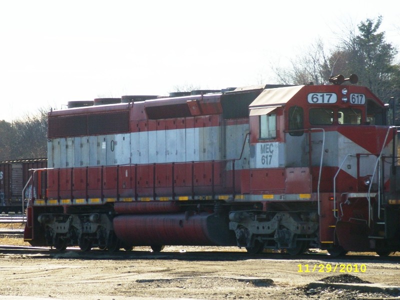 Photo of MEC#617e is SD45-2 at the office of Rigby Yard.