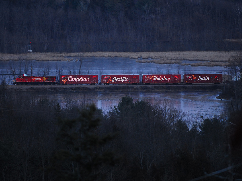 Photo of CPR Holiday Train 2010 - No Mistaking It!