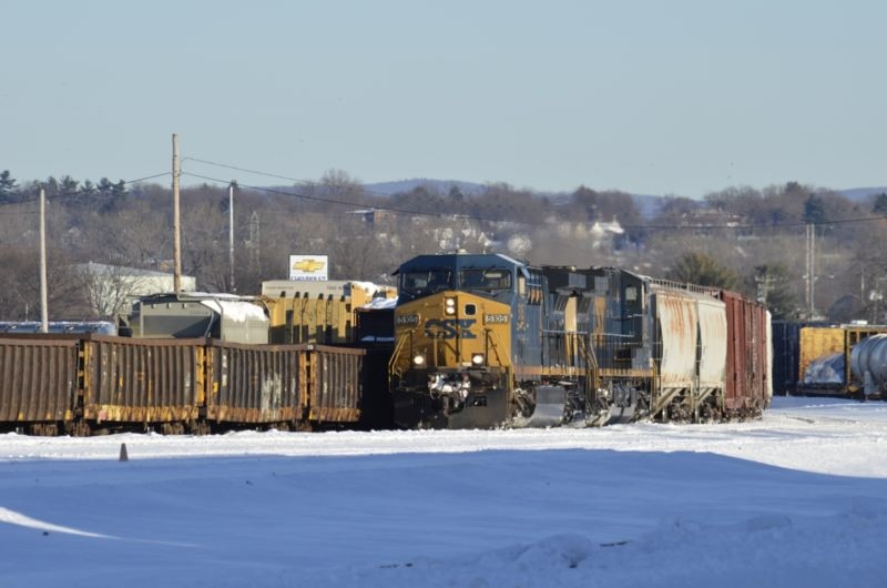 Photo of CSX in West Springfield Yard
