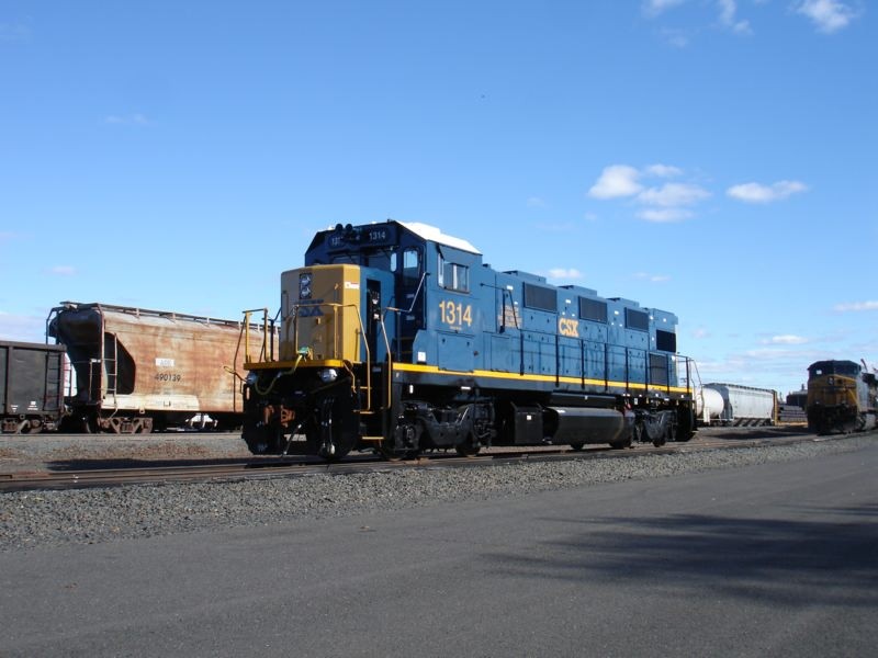 Photo of New Genset sits in West Springfield Yard