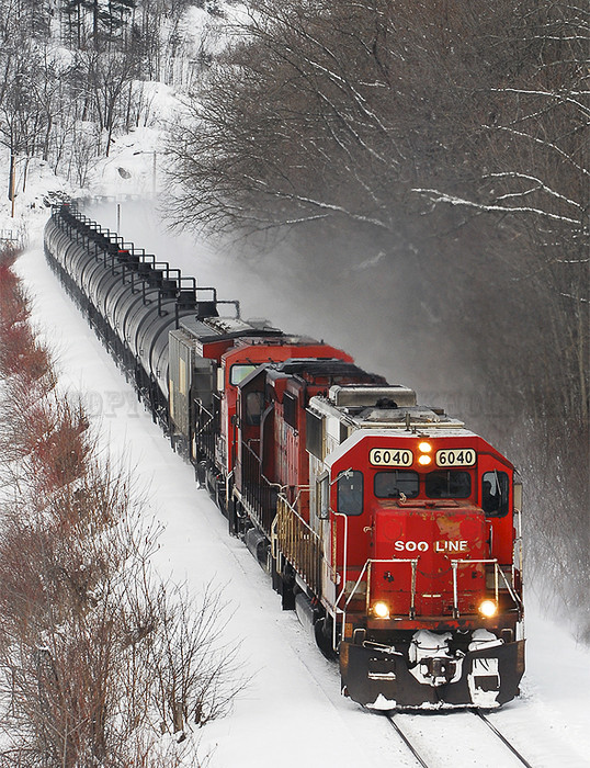 Photo of CPR ethanol train 642-002 South at Crown Point, NY