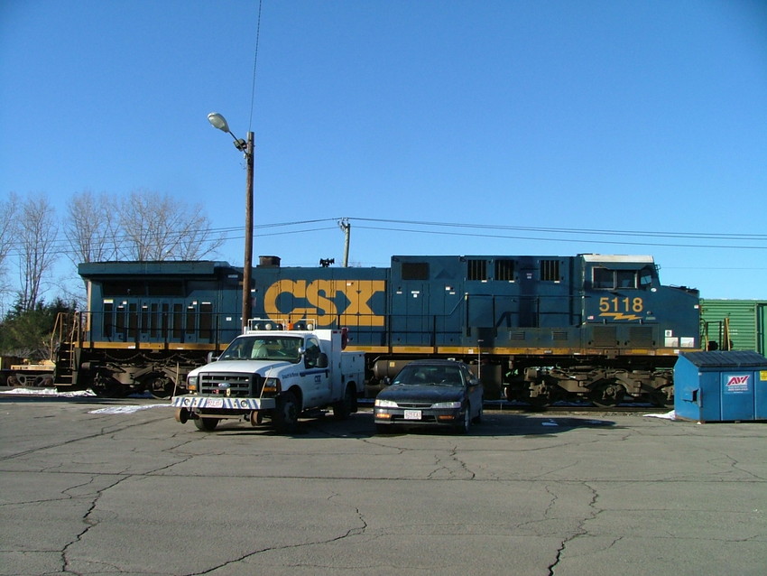 Photo of csx b743 got a ac44ah todo there switching @ pittsfield ma