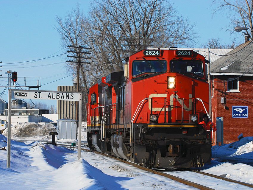 Photo of CN 324 arrives at NECR Offices in St. Albans