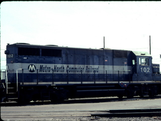 Photo of Metro North 102