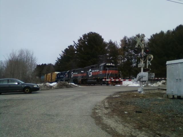 Photo of 344, 334 and 354 lead westbound through Lewiston