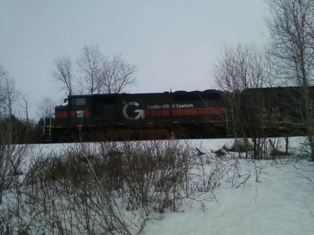 Photo of MEC 507 clears the main at Danville Junction