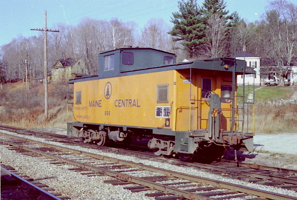 Photo of MEC CABOOSE 655