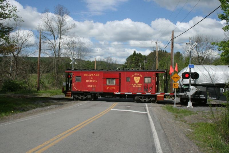 Photo of D&H Bay Window Caboose 35723