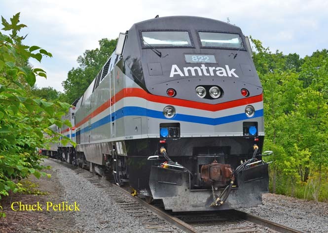 Photo of Amtrak engine 822
