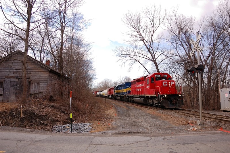 Photo of CP 450 at Coon Crossing