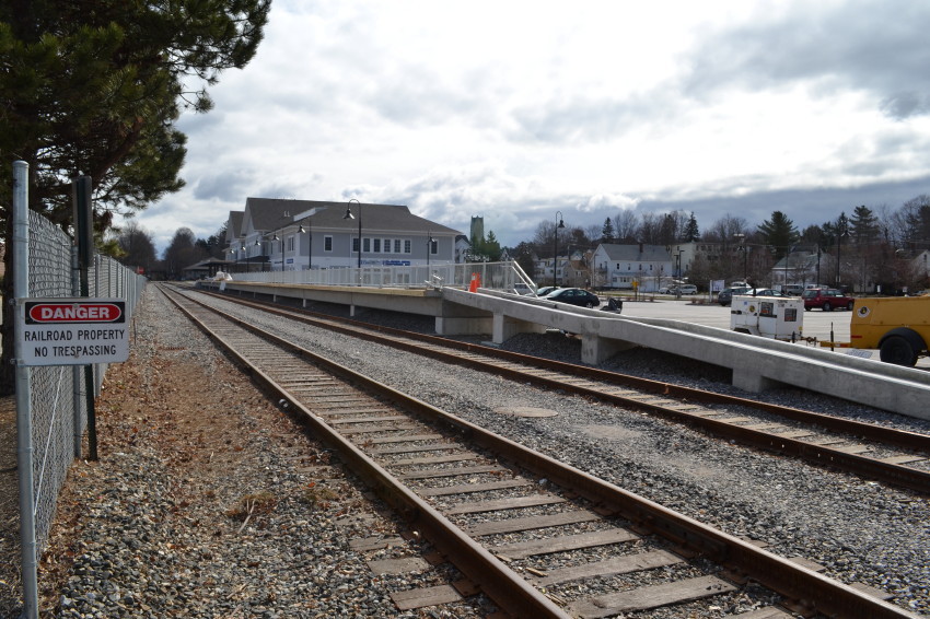 Photo of New Platform for Downeaster Brunswick Extension (2 of 2)