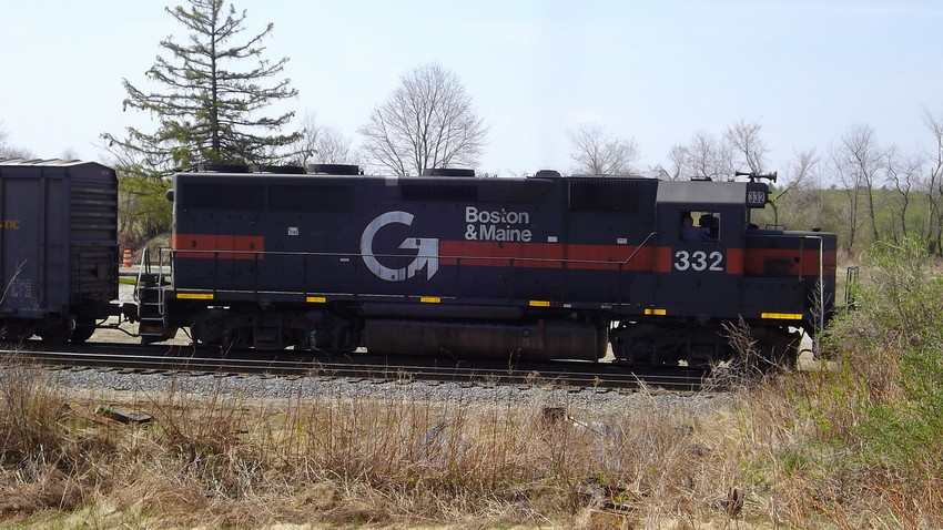 Photo of BM 332 switching at Danville Junction