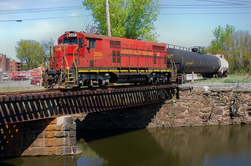 Photo of Pioneer Valley RR at Holyoke MA