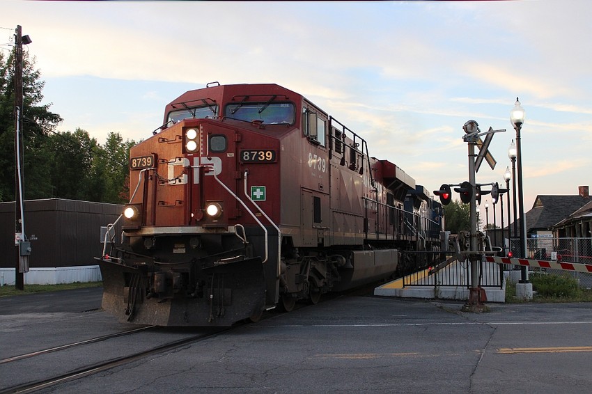 Photo of CP Oil Train 608-068 -- Monday September 03,  2012
