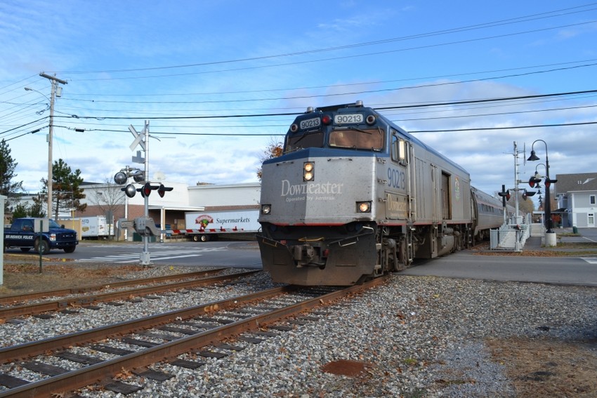 Photo of Downeaster Southbound at Union Street in Brunswick