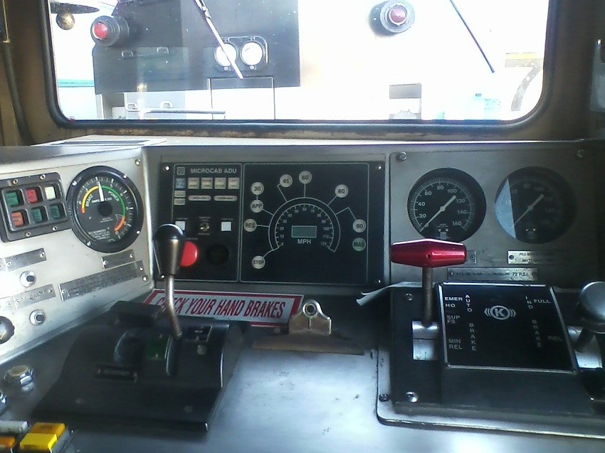 Photo of GP40MC 1116 Controls(TAKEN WITH PERMISSION)