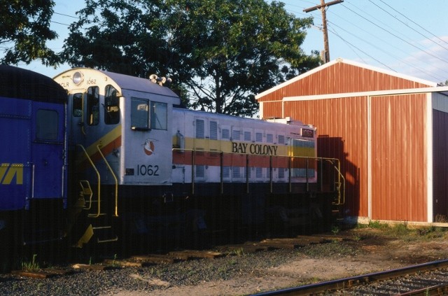 Photo of Bay Colony Engine 1062 S4 in the Summer of 1987