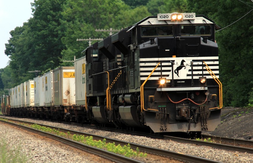 Photo of Norfolk Southern SD70ace's on train #206X