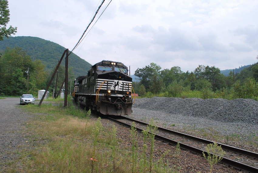 Photo of norfolk southern empty bow coal @ hoosac tunnel