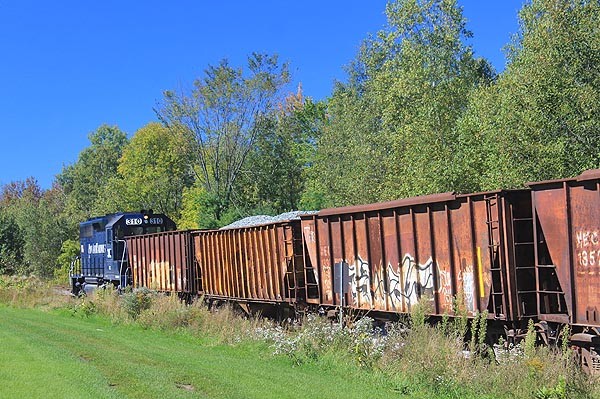 Photo of ballast extra at Pittsfield
