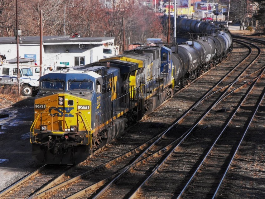Photo of Q437 Heads West