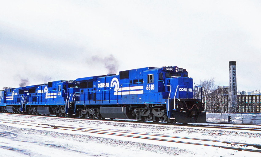 Photo of CONRAIL Freight throttles up heading out of Worcester, Ma.