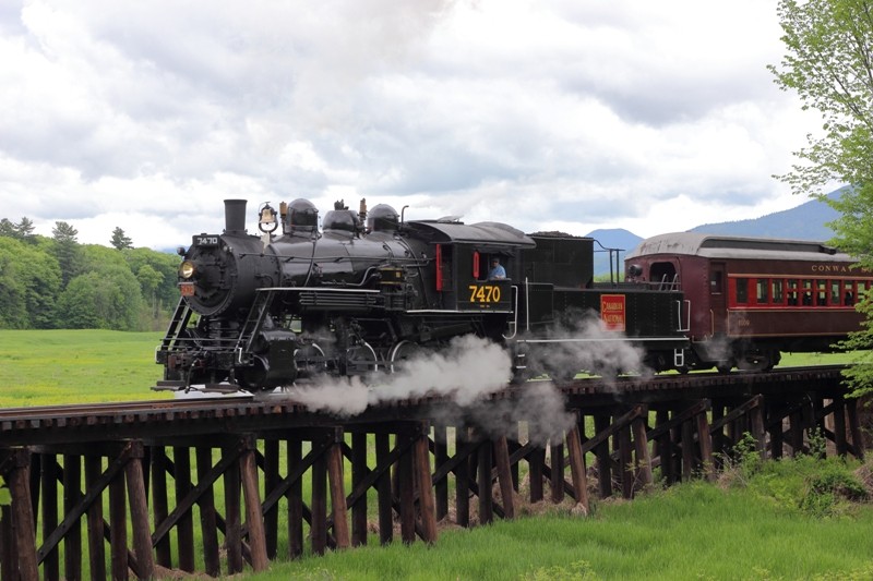 Photo of CSRR 7470 on the Moat Brook Trestle
