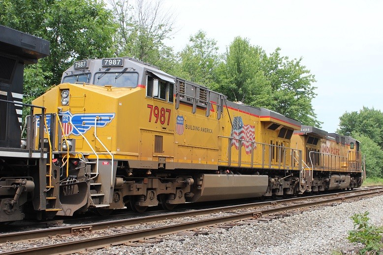 Photo of Union Pacific Power on the Bow Coal Train