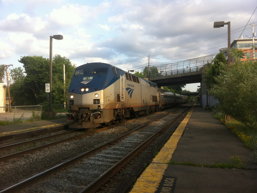 Photo of Downeaster at Mishawum