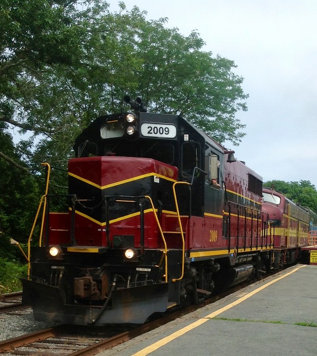Photo of The Cape Cod Central Railroad's Shoreline Excursion Train On July 19th, 2014