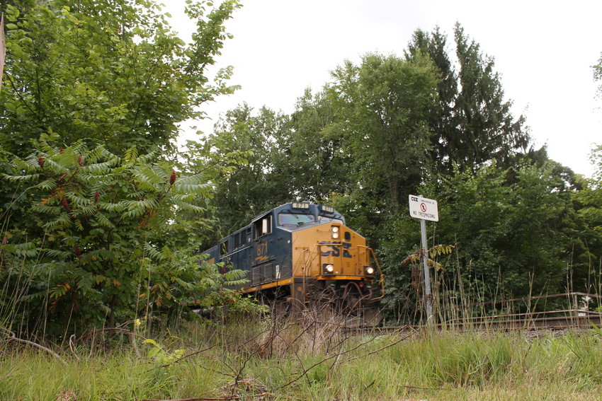 Photo of CSX Train Q425