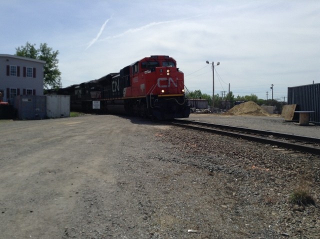 Photo of 22K with CN 8952 leading