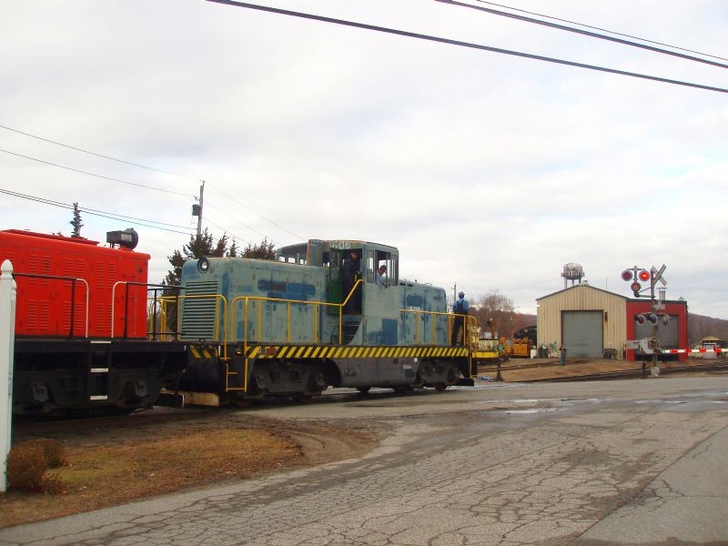 Photo of New 80 ton GE Locomotive