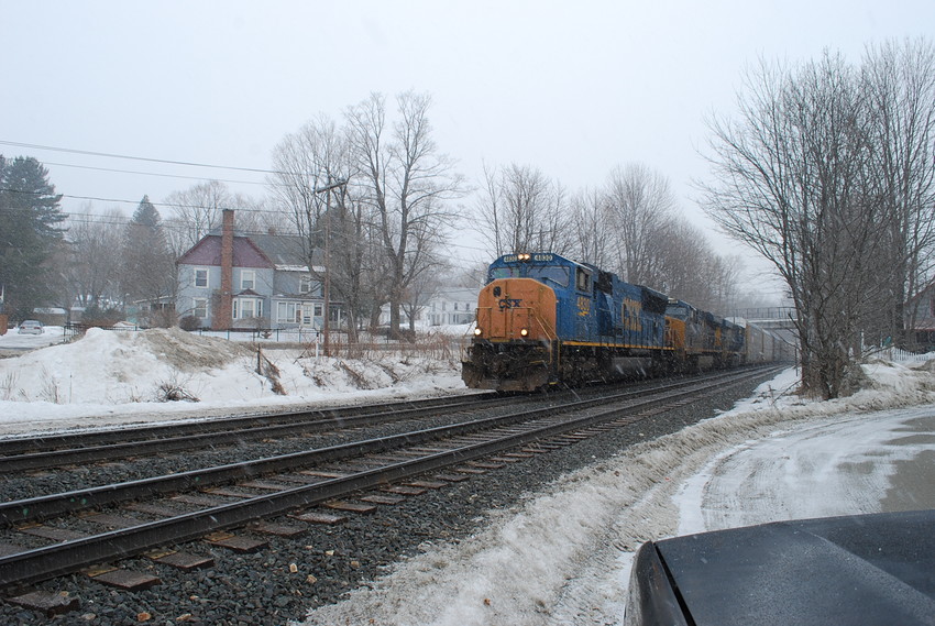 Photo of csx sd70ac#4830 on the lead of q264 @ mp142